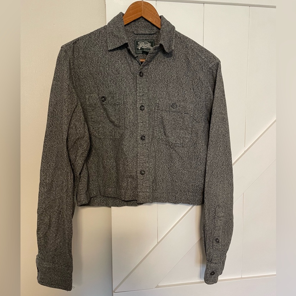 Roots Heathered Grey Button Up Crop Collard Long Sleeve Shirt Size Small